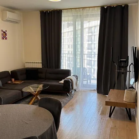 Apartment Na Vodi *